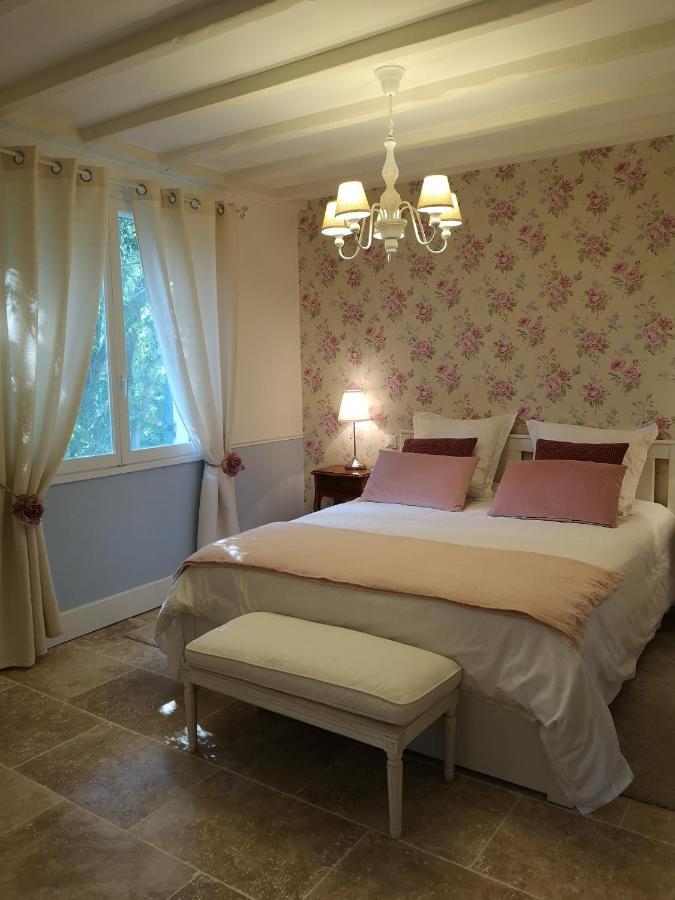 Le Mas Des Agapes Beaucaire  Luaran gambar